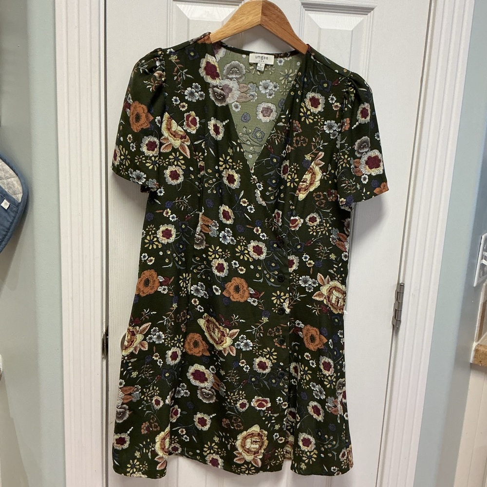 Umgee Women’s SZ S floral mini dress, Fairycore Dark Academia